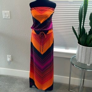 NWT Strapless Maxi Dress Size Medium